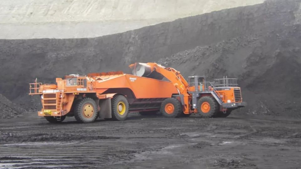 世界上最大的煤礦，含煤面積18萬平方千米，年產(chǎn)量4億噸