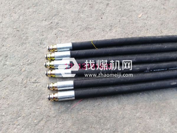 廠價供應鋼絲編織高壓膠管