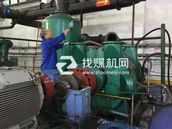 真空泵清洗除垢、全面維護