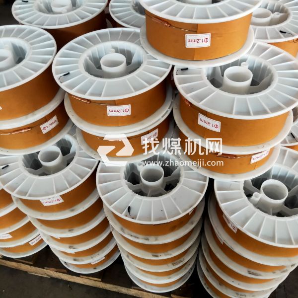 不用預(yù)熱焊接耐磨板新產(chǎn)品